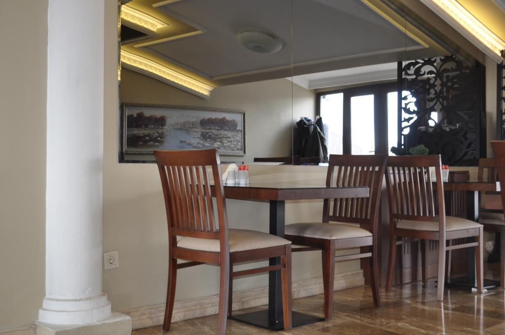 Kadikoy Park Suites Istanbul Bagian luar foto