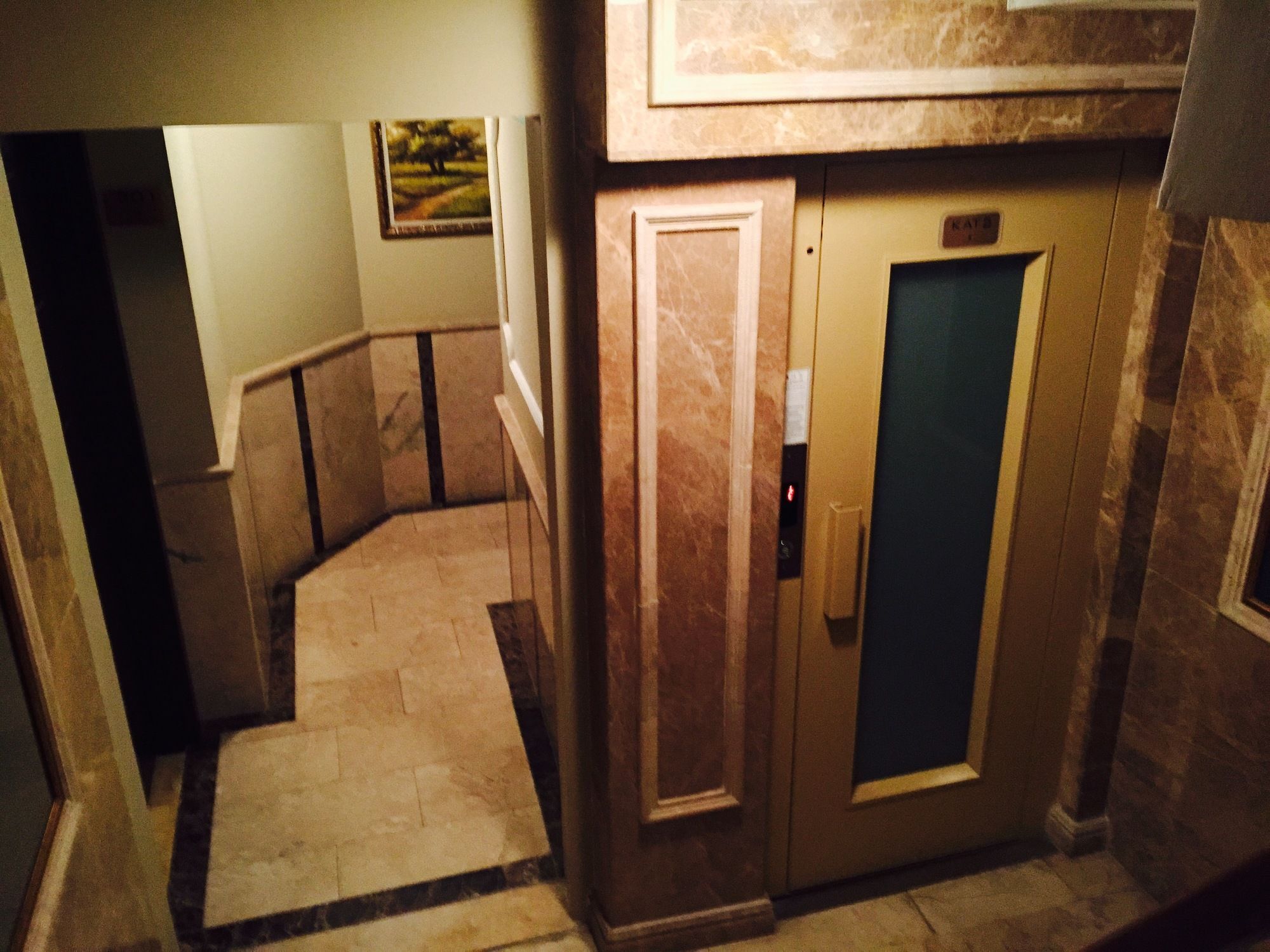 Kadikoy Park Suites Istanbul Bagian luar foto